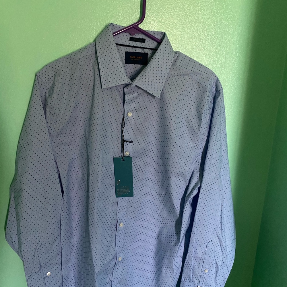 Light blue patterned button down (men’s)